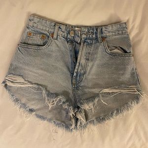 Light wash zara jean shorts